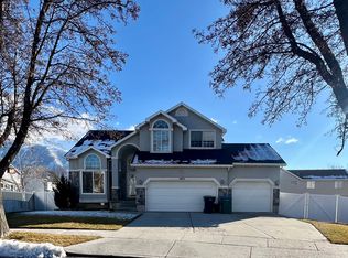 1472 E Snow Iris Cir, Sandy, UT 84092