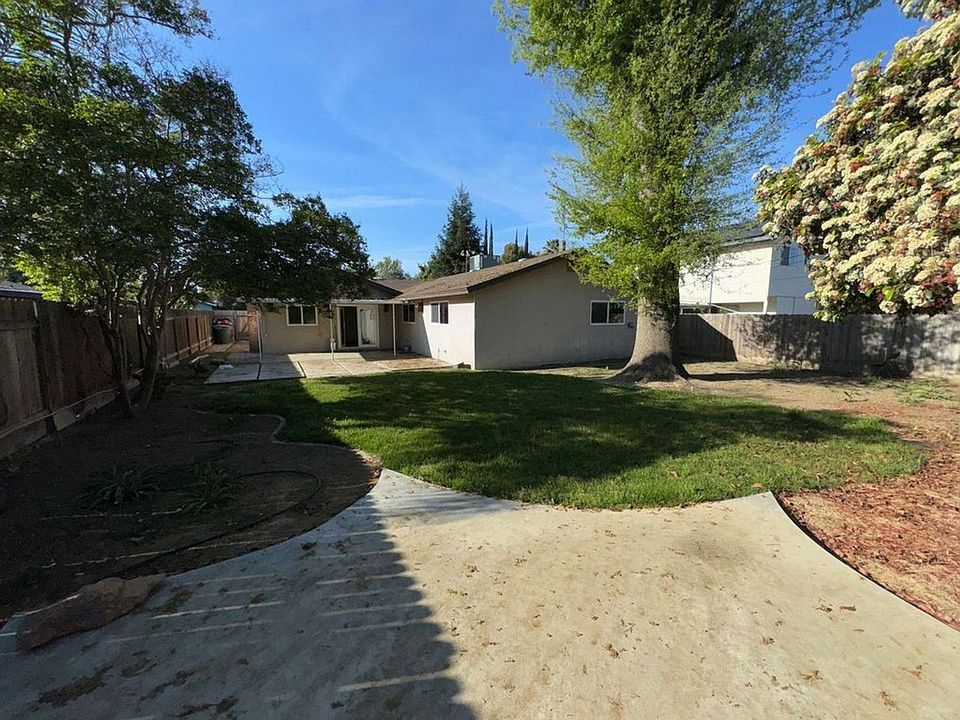 1320 W Feemster Ave, Visalia, CA 93277 Zillow