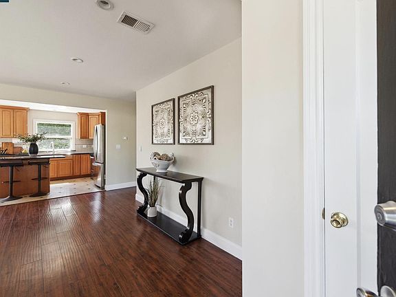 virtual staging photo