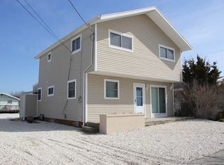 223 17th St, Avalon, NJ 08202
