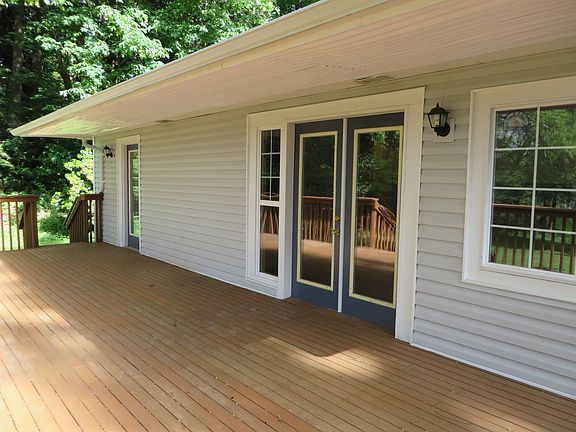 5th image of 6009 Glenwood Dr SW