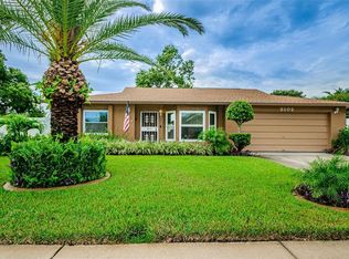 8102 Royal Hart Dr, New Port Richey, FL 34653