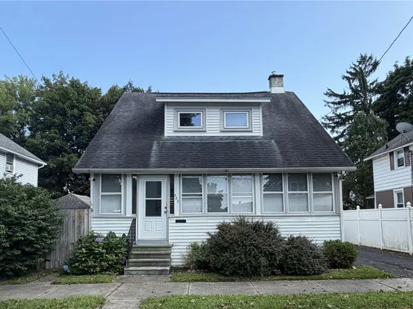 583 Lyon St, Elmira, NY 14904