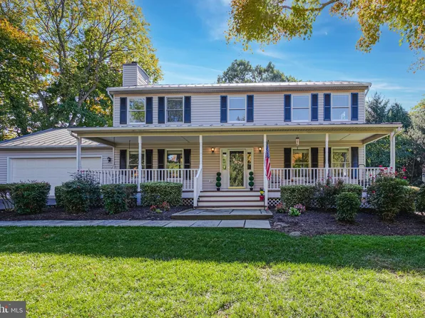 510 S Nursery Ave, Purcellville, VA 20132