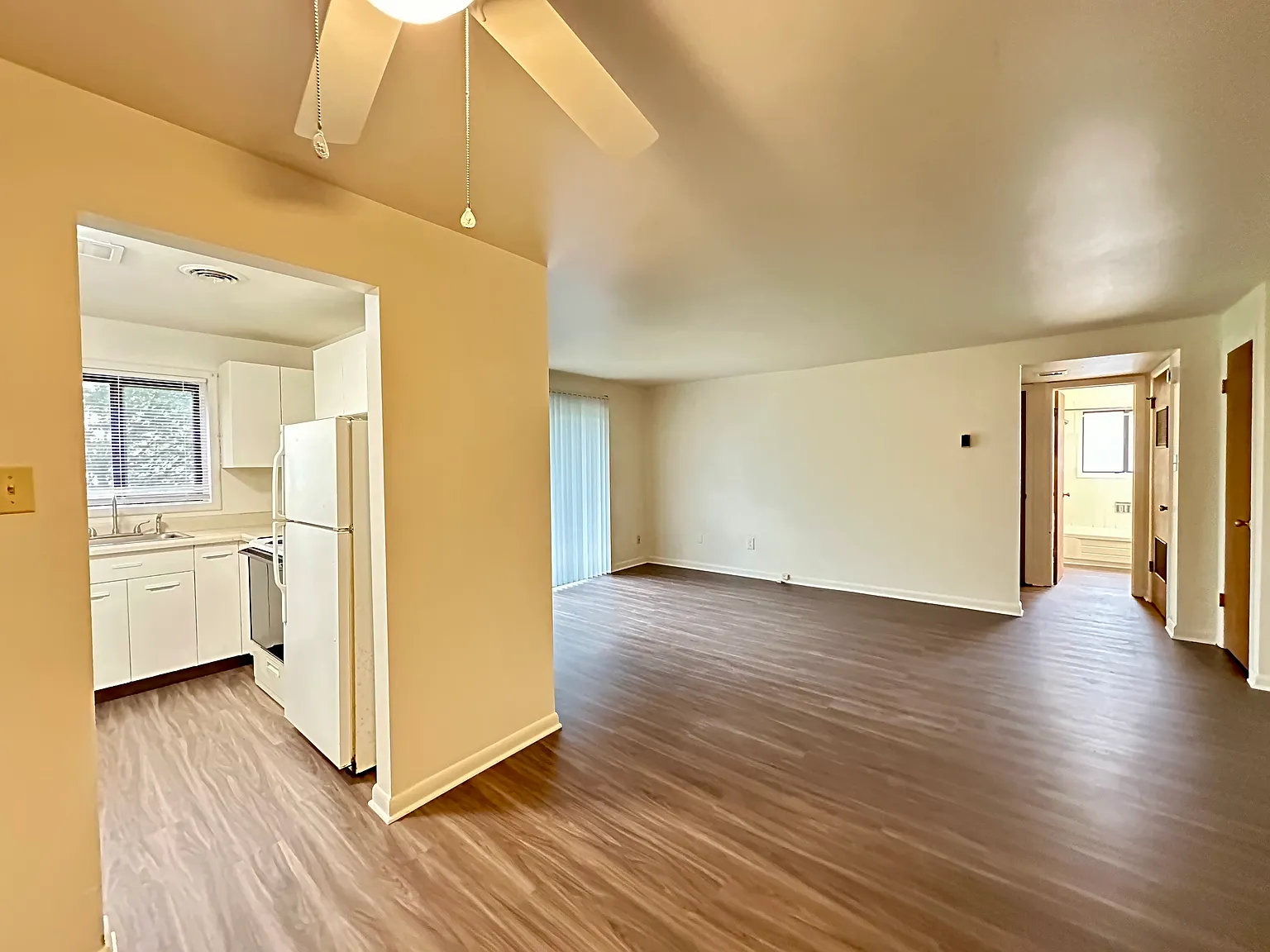 Edgewood Apartments — Photo 4