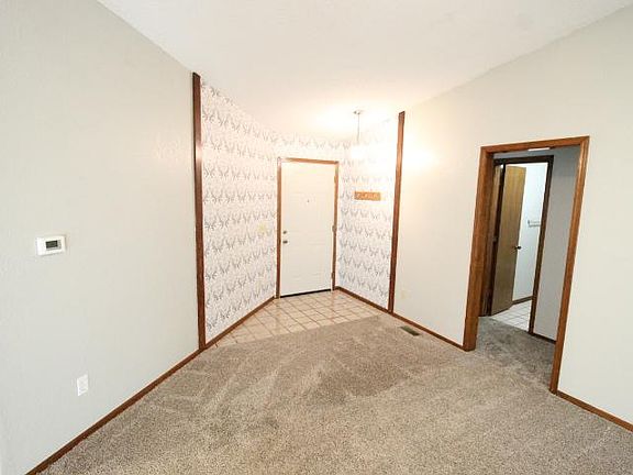 2nd image of 13113 Marsh Ln