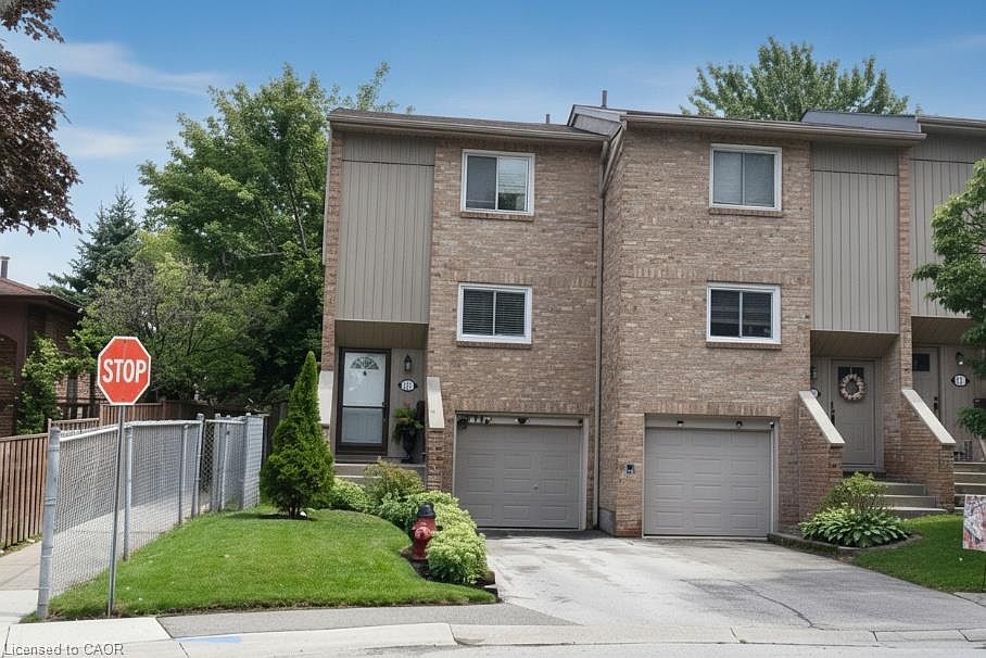1st image of 63 Fonthill Rd #1