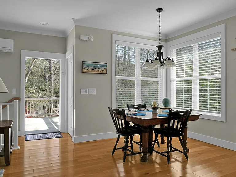 1354 Bluebird Dr — Photo 17