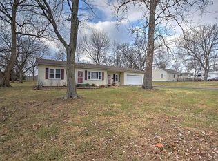 2333 S Windsor Rd, Decatur, IL 62521