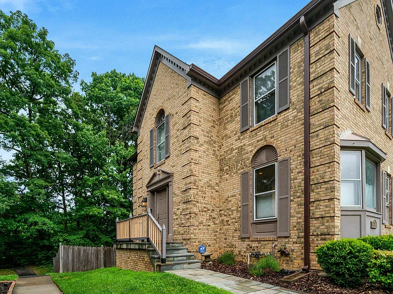 7975 Yancey Dr — Photo 33