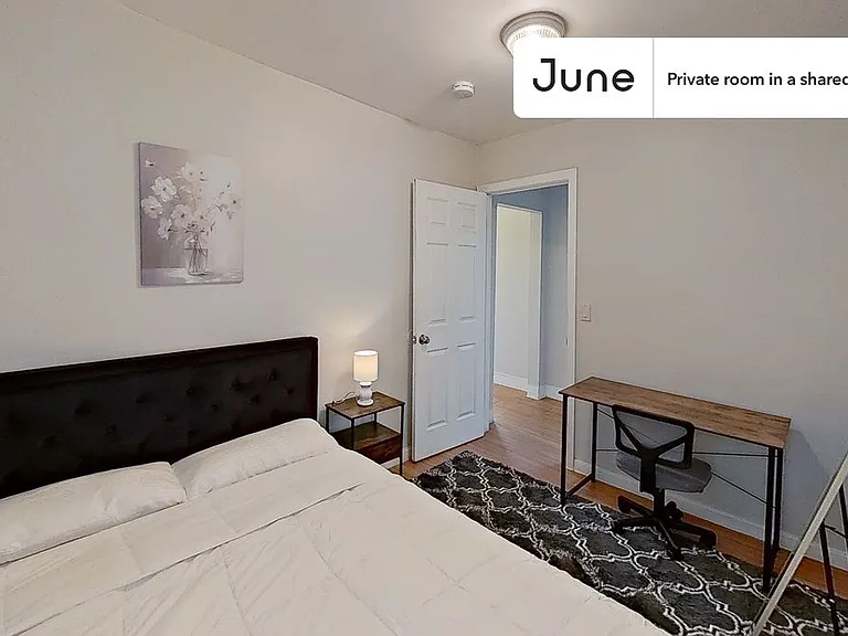 256 Hurley St #B — Photo 2