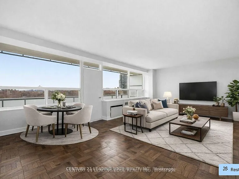 103 Avenue Rd #701 — Photo 2