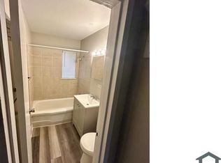 2012 Cliffview Rd #5, Cleveland, OH 44121