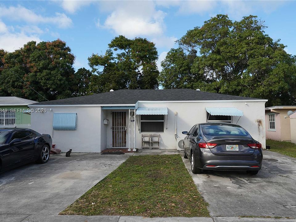 1st image of 625 NE 130th St
