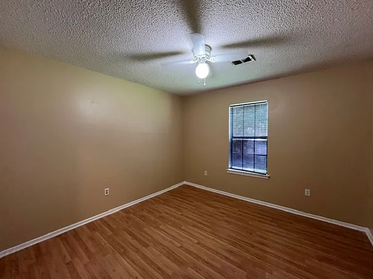 7386 Northbrook Dr — Photo 6