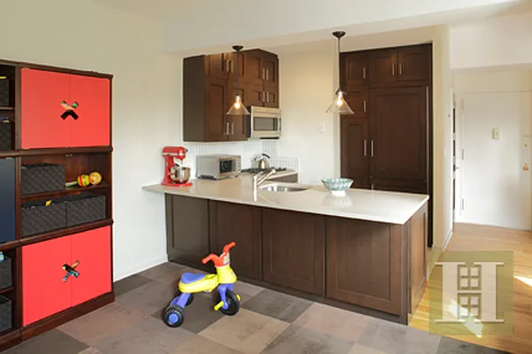 Sold by Halstead Real Estate | media 4