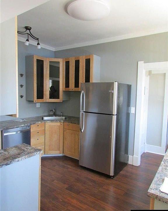 2nd image of 517 S Grant St