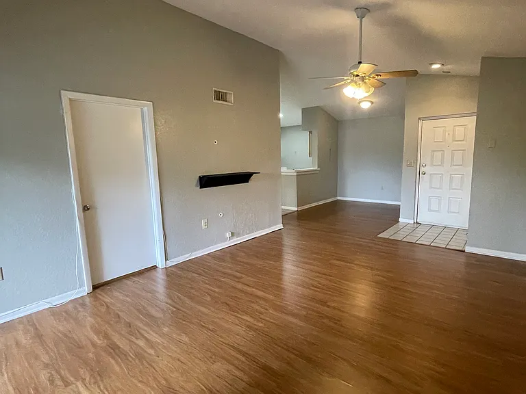 2820 N Oakland Forest Dr #210 — Photo 3