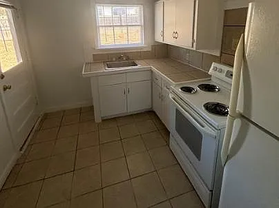 807 W Kern Rd #807 WEST KERN ROAD — Photo 4