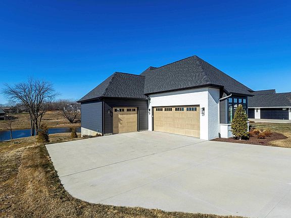 2nd image of 4744 Stone Bridge Ln