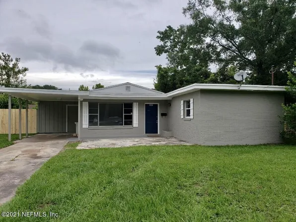 8009 Arble Dr, Jacksonville, FL 32211