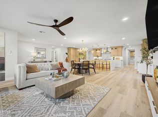 2808 E LUPINE Avenue, Phoenix, AZ 85028