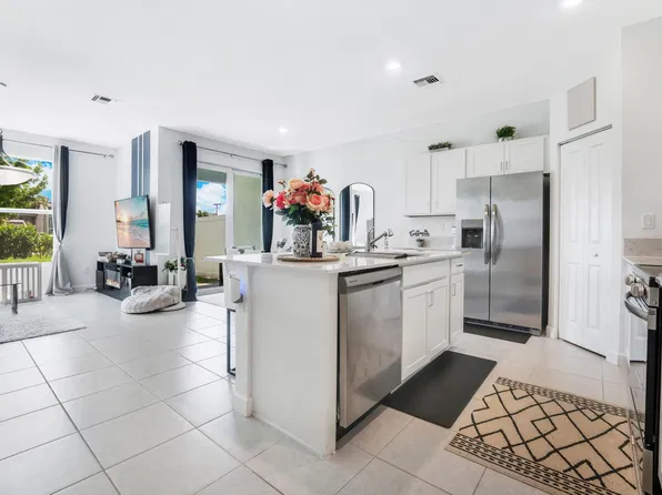 4178 LAGOON SHORE Drive, Lake Worth, FL 33467