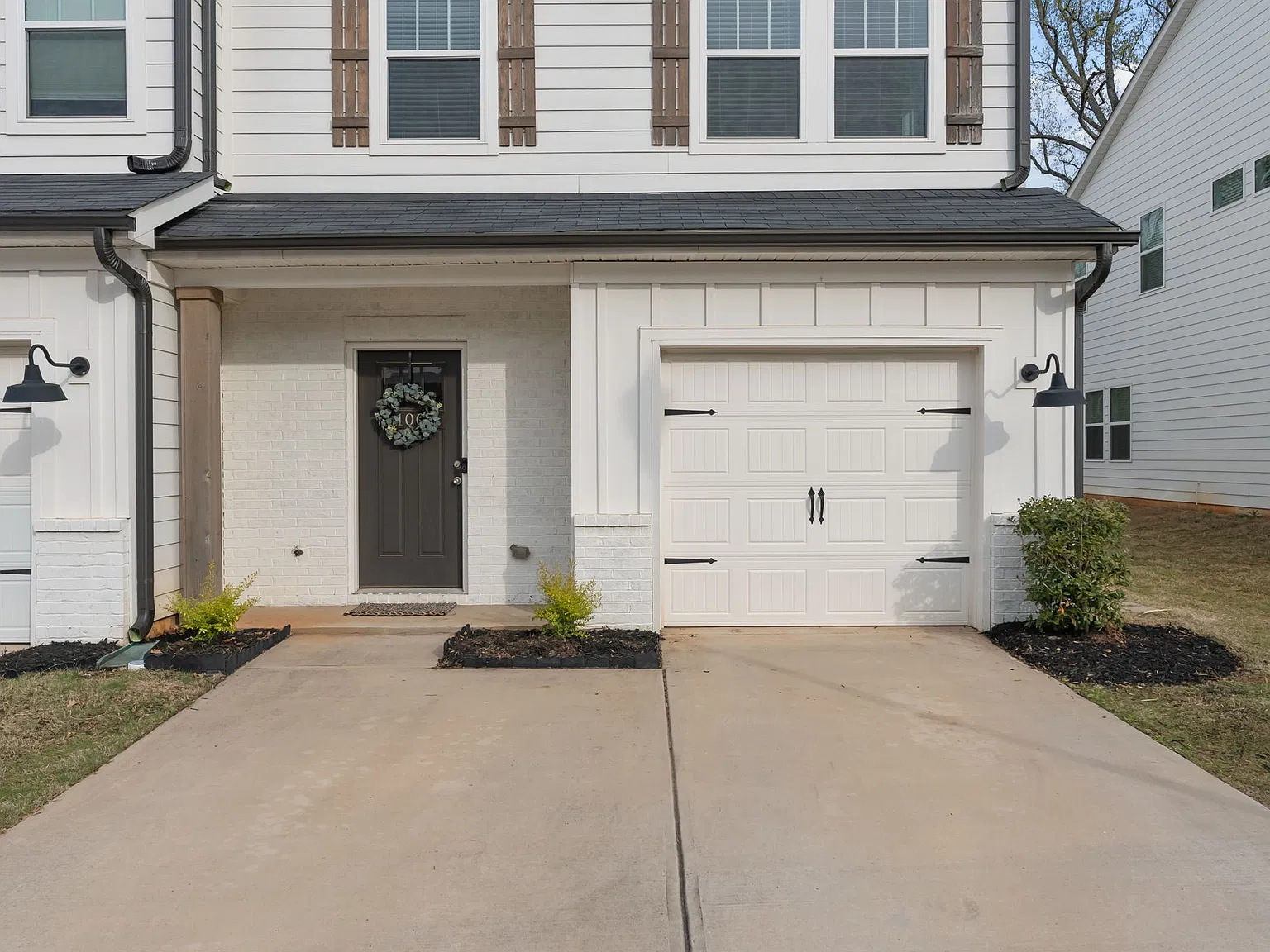 3 bed, 1700 sqft, $1,900 — Photo 2