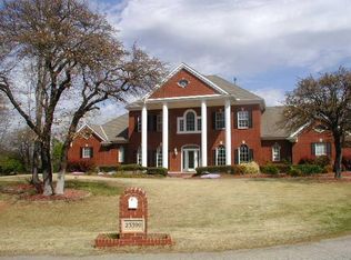 23390 Hunters Trl, Edmond, OK 73025