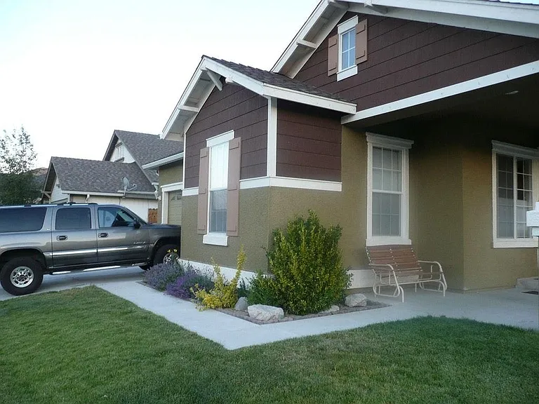 1497 Wessex Cir — Photo 3