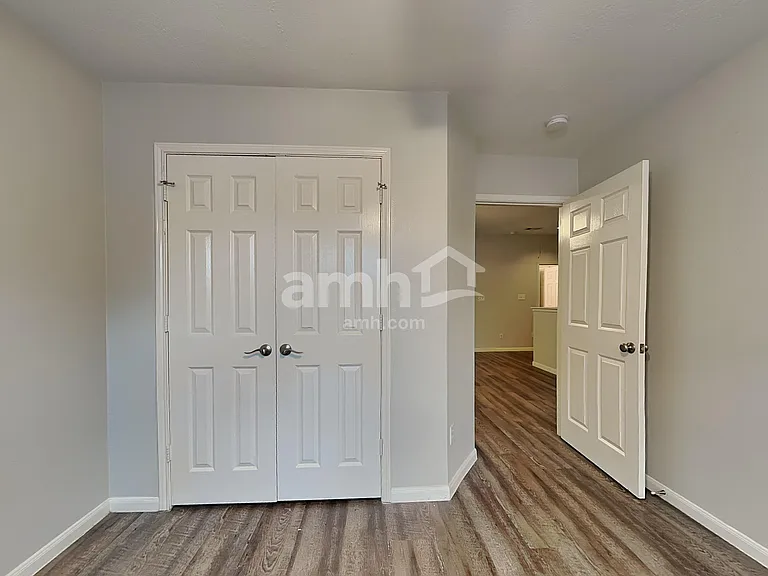 10931 S Falls Ter — Photo 19