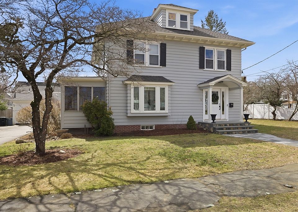 1st image of 22 Brookhouse Dr