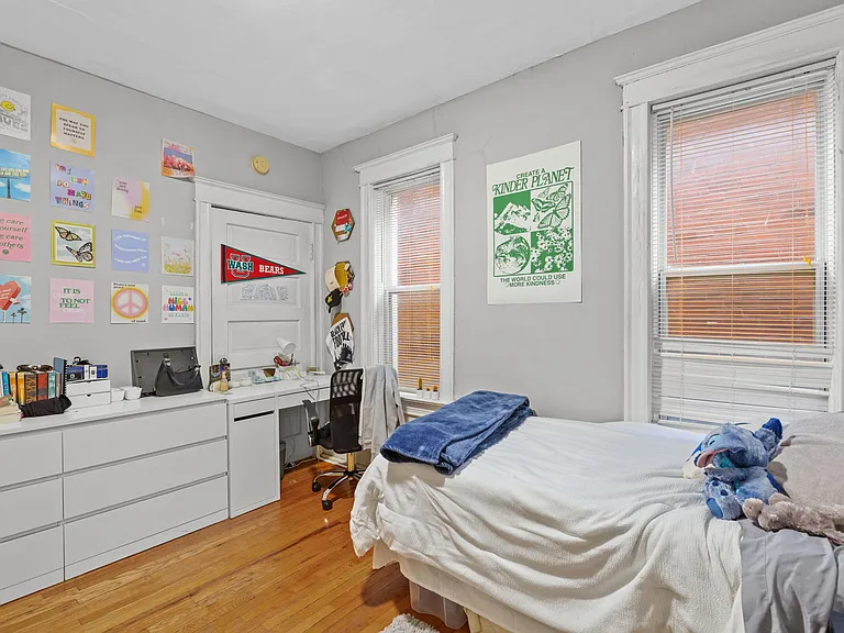 6128 Waterman Blvd — Photo 13