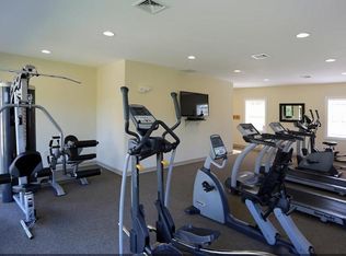 826 Tri City Rd, Somersworth, NH 03878