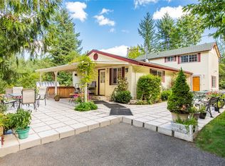 12332 Vail Cut Off Rd SE, Rainier, WA 98576