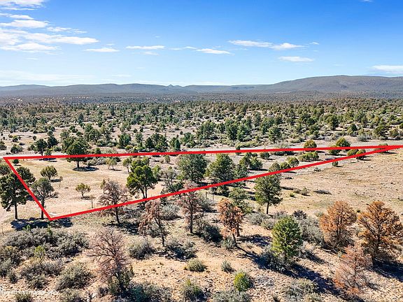 3rd image of 2 N Las Vegas Rd