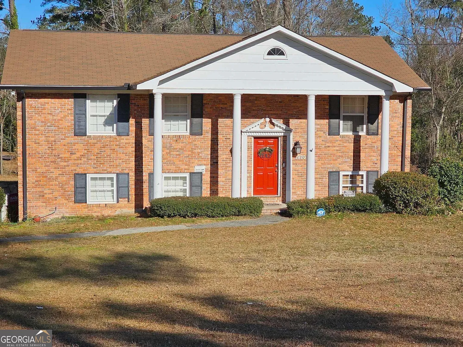 1920 Long Ridge Dr photo 1