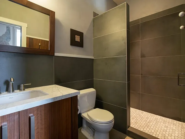 171 Cranbrook Rd — Photo 10