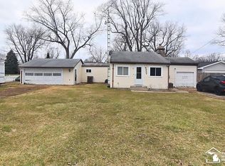 4537 Dewey Rd, Newport, MI 48166