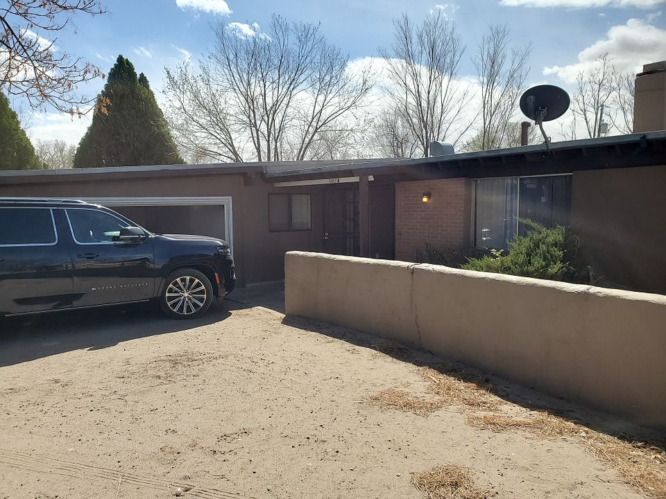 1st image of 1143 Gatewood Ave SW #A
