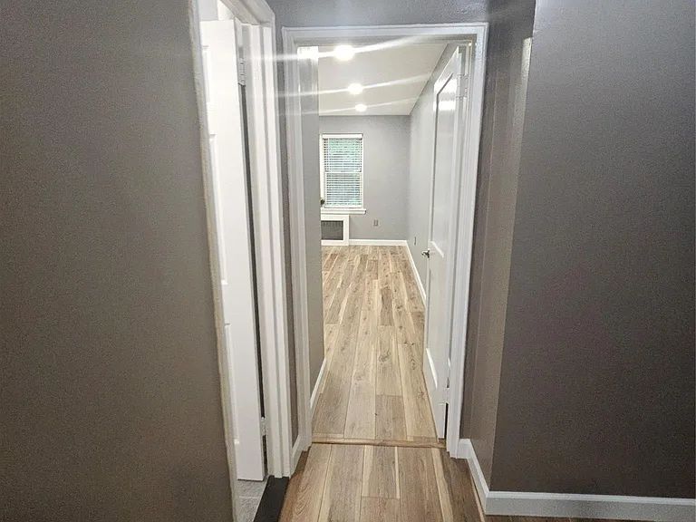 255 Bronx River Rd #4R — Photo 17