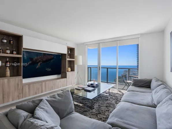 1155 Brickell Bay Dr APT 2409, Miami, FL 33131