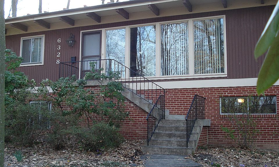 1st image of 6328 Waterway Dr