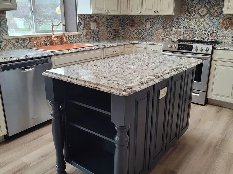 20296 Clearwater Dr — Photo 10