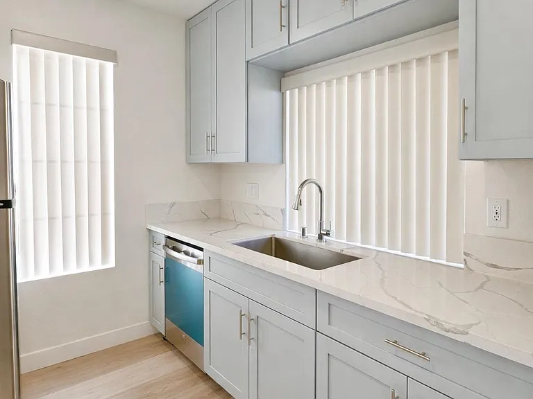 4724 Nara Vista Way #202 — Photo 3