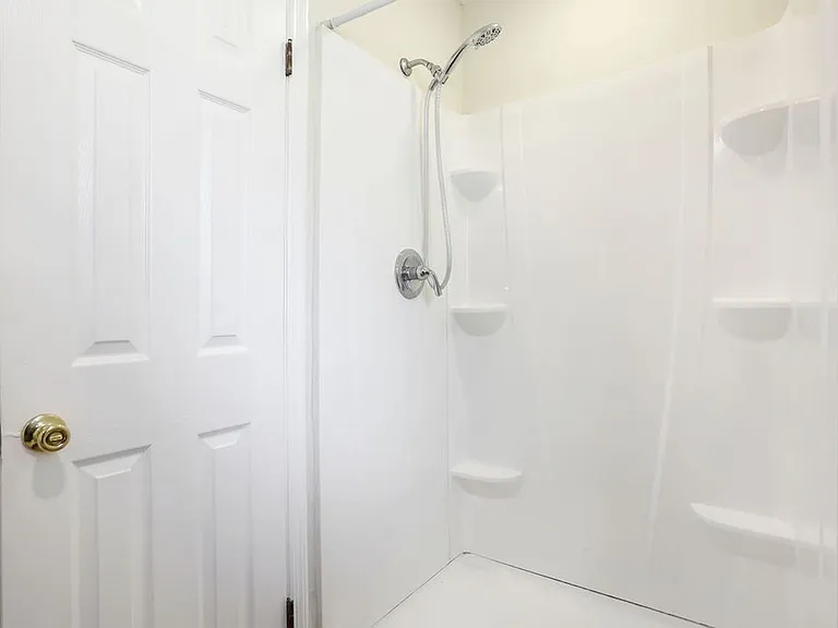 1 Cambridge Ct — Photo 19
