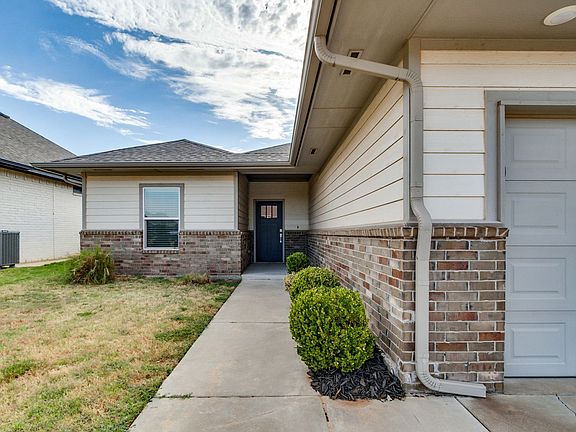 5th image of 504 Martina Ln