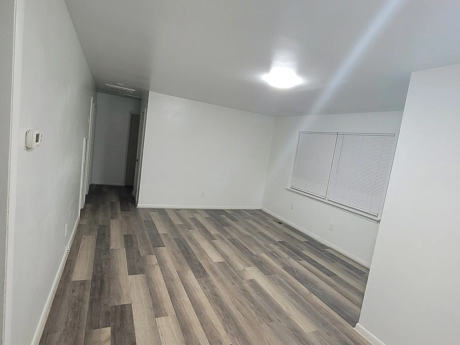 8505 Orcutt Ave — Photo 4