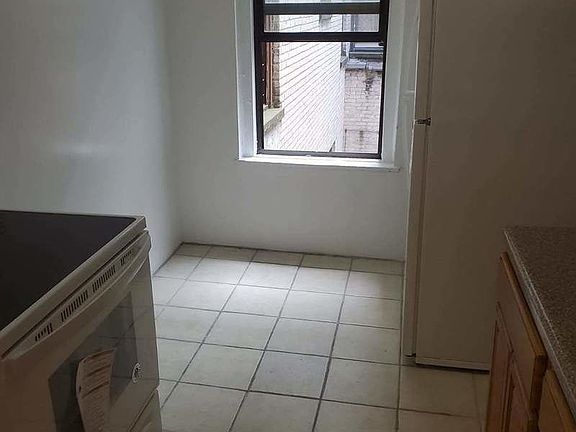 5th image of 51 E 17th St #2HH