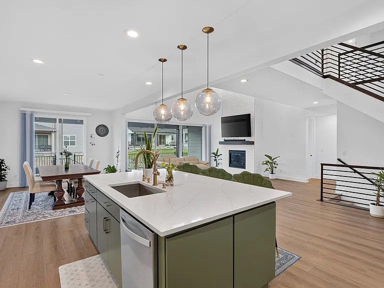 5868 Santa Cruz Point — Photo 19